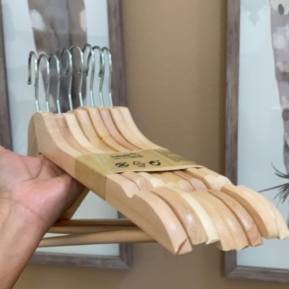 8 wooden hangers IKEA BUMERANG +free catalogue last issue